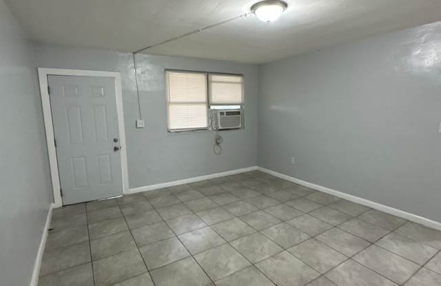 1230 W 3 St. photos photos