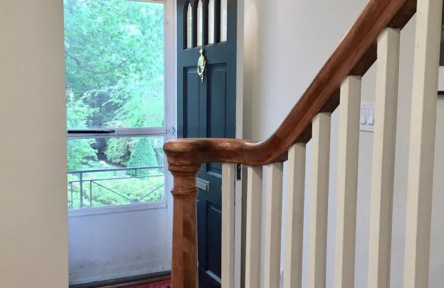 4441 VERPLANCK PLACE NW Gallery 2