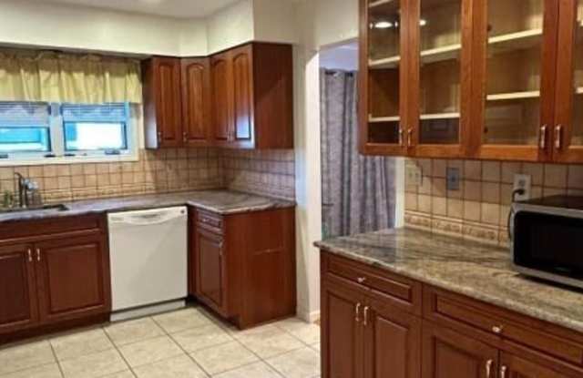 3 Domessina Ln - 3 Domessina Lane, Caldwell, NJ 07006