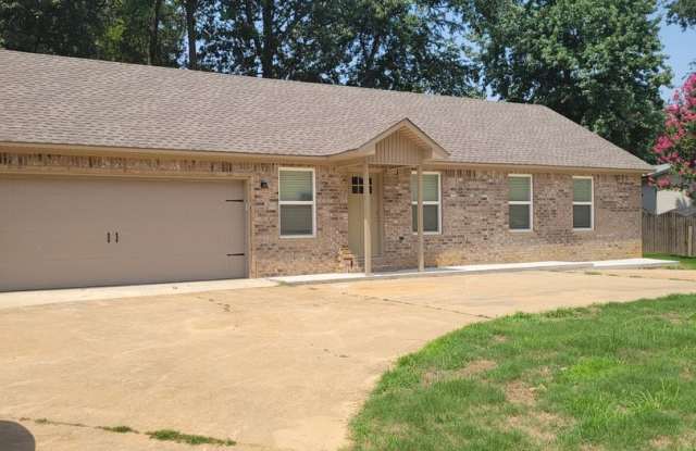 Brand New 3 Bedroom 2 Bathroom Home photos photos