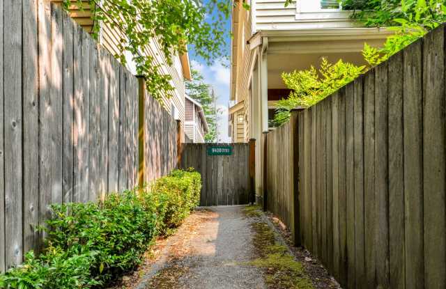 Updated Townhouse Near Fauntleroy Park with Private Suites and Parking - 9408 35th Avenue Southwest, Seattle, WA 98126