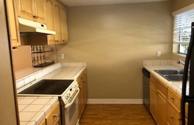8737 Lake Murray Boulevard Gallery 4