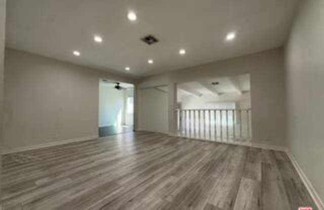 15830 Blackhawk Street Gallery 2