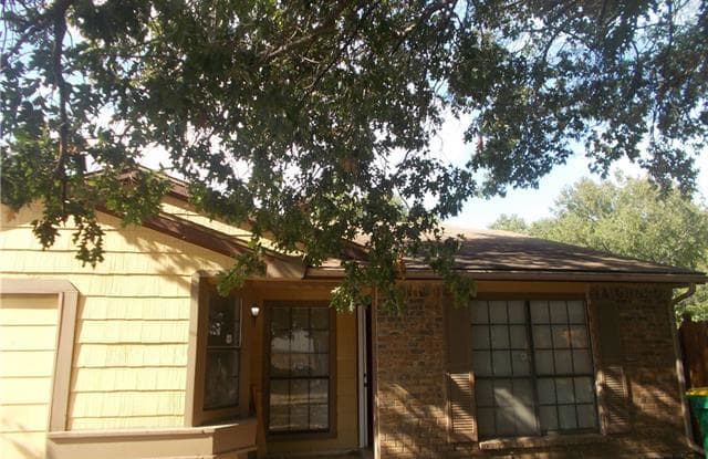 420 Justice Street - 420 Justice Drive, Cedar Hill, TX 75104