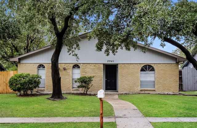 2941 Rolling Hills Drive - 2941 Rolling Hills Drive, Carrollton, TX 75007