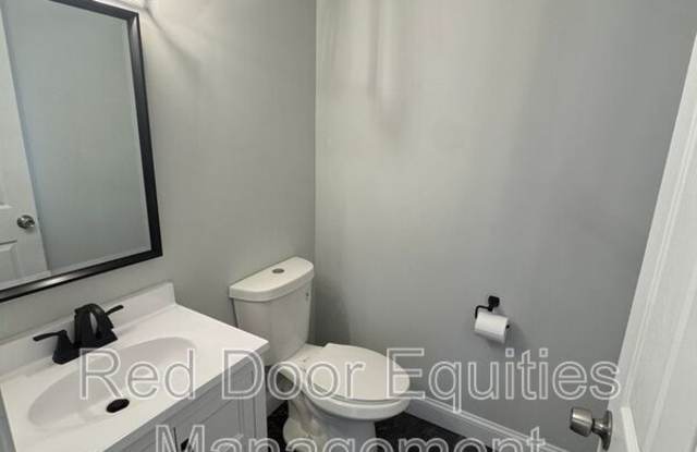 60 Old Town Road Gallery 4