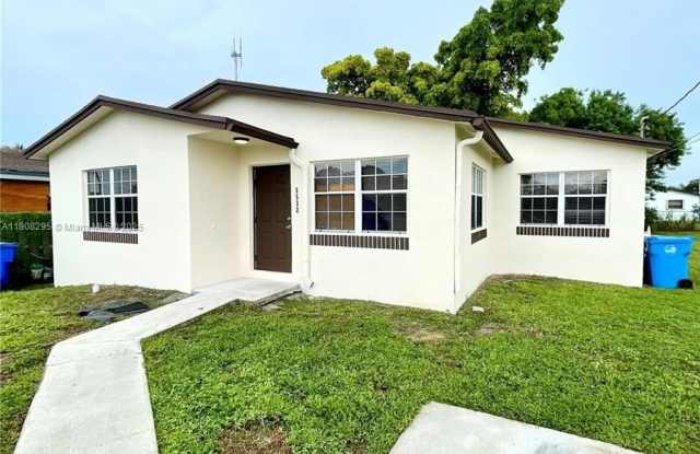 5532 SW 22nd St photos photos