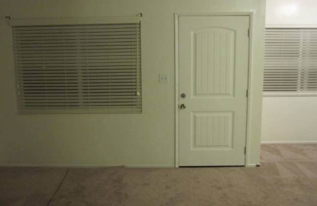 21023 Reynolds Drive C Gallery 3