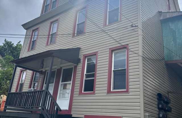 508 Willowbank Street photos photos