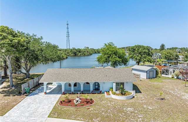 902 CANAL CIRCLE photos photos