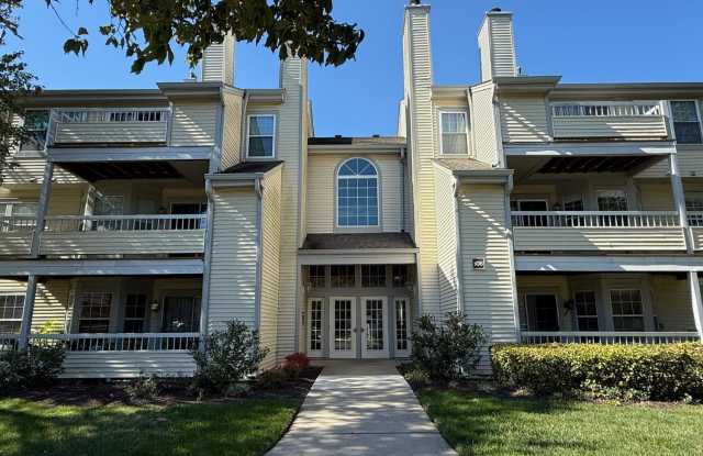 106 Heritage Boulevard photos photos