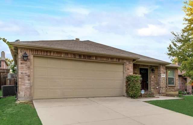 1640 Lionheart Drive - 1640 Lionheart Drive, Little Elm, TX 75036