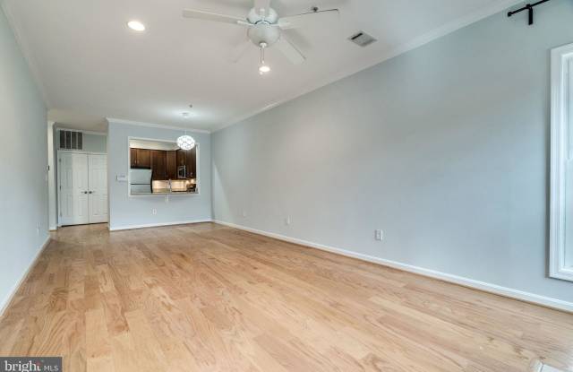 2320 HENSHAW PLACE Gallery 3