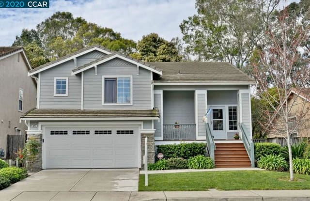 325 Oakwood Circle - 325 Oakwood Circle, Martinez, CA 94553