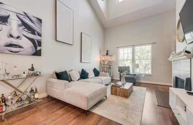 4904 Live Oak Street - 4904 Live Oak Street, Dallas, TX 75206