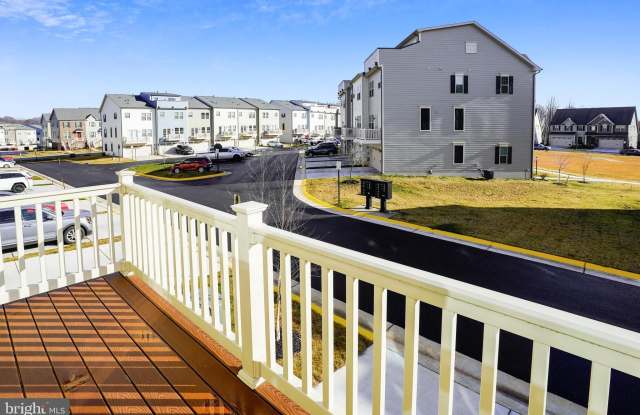 18187 RED MULBERRY ROAD - 18187 Red Mulberry Road, Cherry Hill, VA 22026