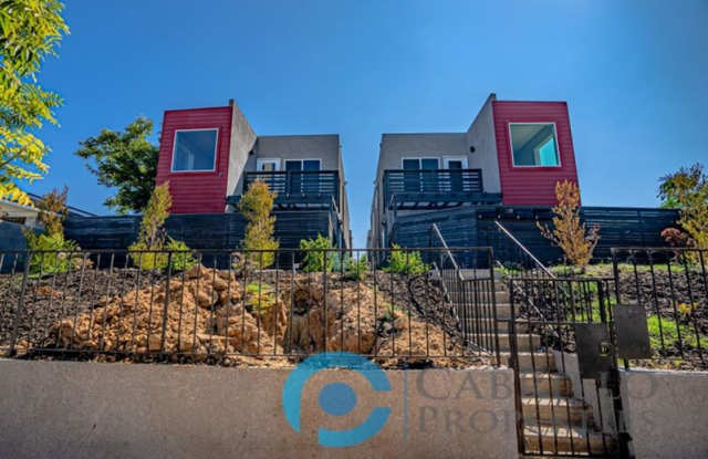 3079 Martin Ave photos photos