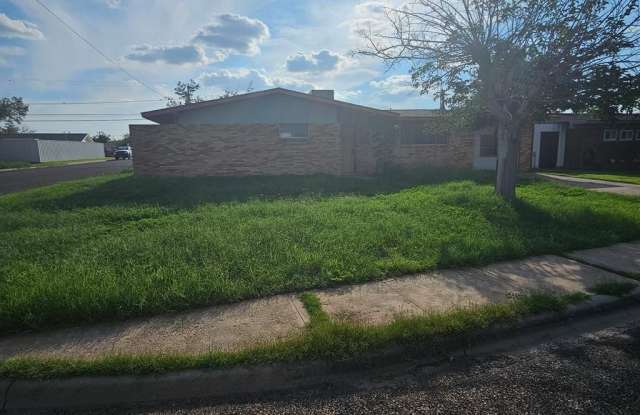 2601 Verde Ave photos photos