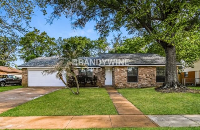1801 Alder Drive - 1801 Alder Drive, Bellair-Meadowbrook Terrace, FL 32073