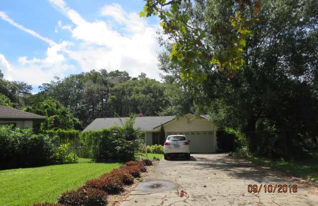 704 Stony Creek Court Gallery 3