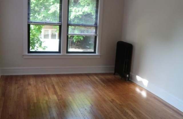 1700 West Albion Avenue photos photos