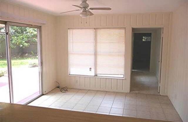 3741 Aberdeen Way Gallery 2