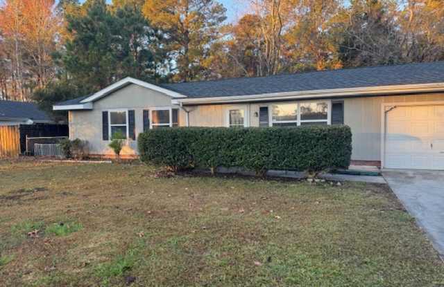 222 Poplar Road - 222 Poplar Road, Havelock, NC 28532