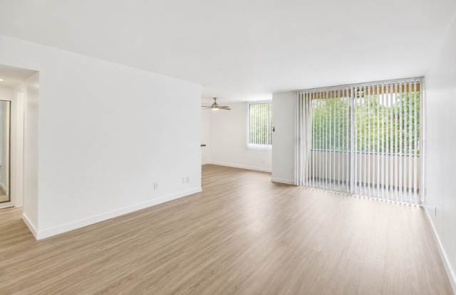 16901 NAPA ST Gallery 4