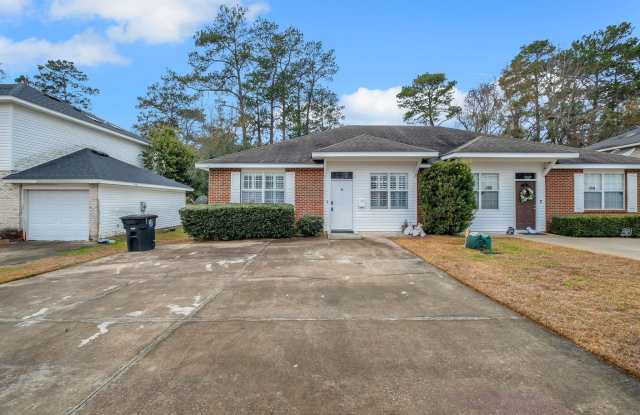 1652 COREY WOOD Circle photos photos