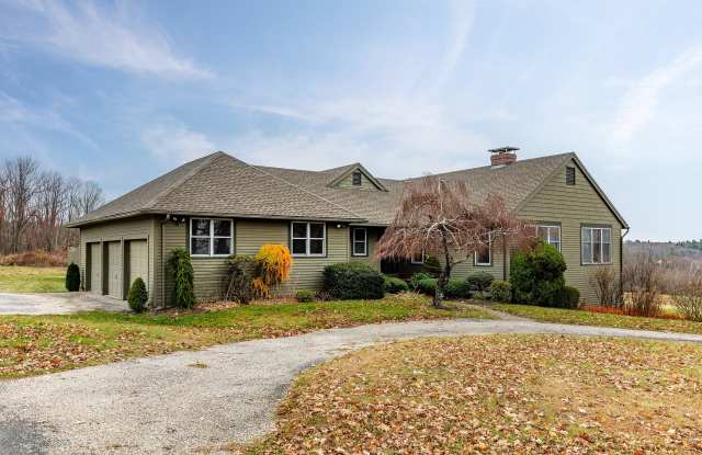 411 Beach Street photos photos