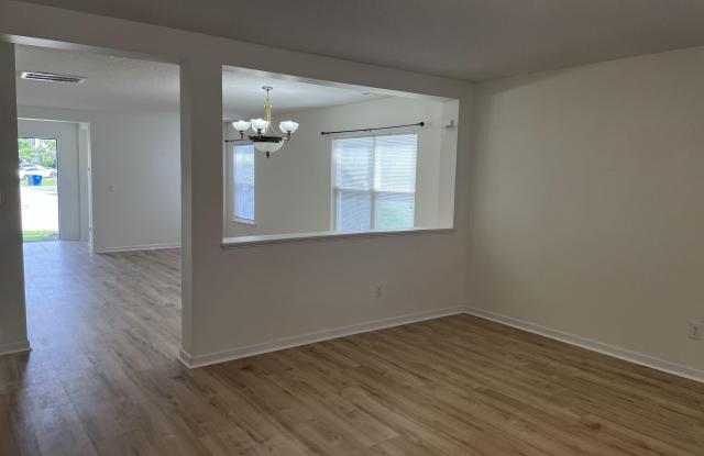 2920 Roundleaf Court Gallery 4