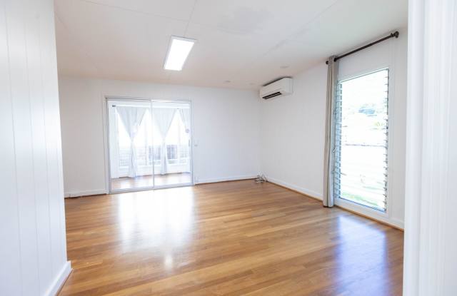 Well Maintained home in Manoa Valley, 3 bedrooms, 2 baths Gallery 3