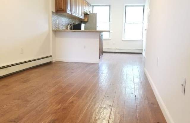 12 Havemeyer St 3W - 12 Havemeyer Street, Brooklyn, NY 11211