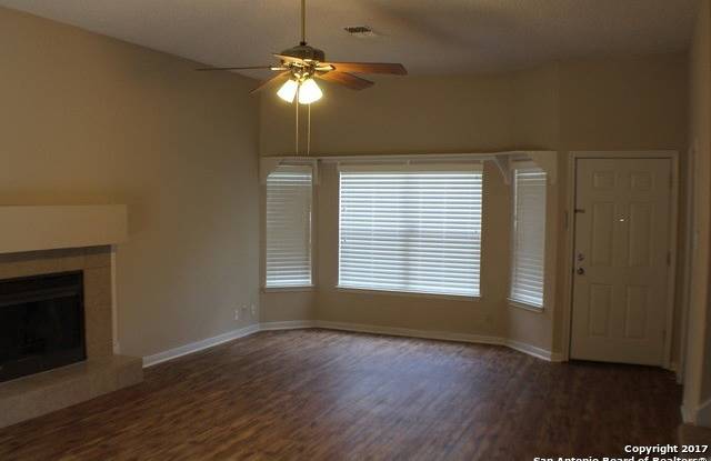 10114 CEDARBEND DR Gallery 4