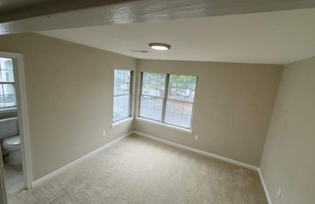 8623 Beekman Pl - 23D Gallery 4