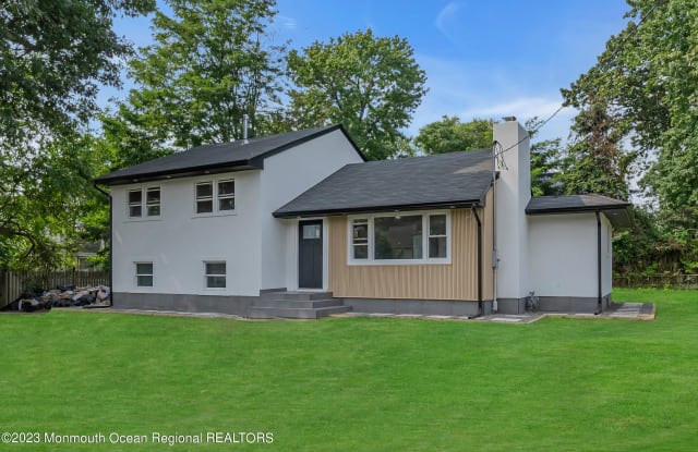 515 Garwood Street - 515 Garwood Street, Oakhurst, NJ 07755