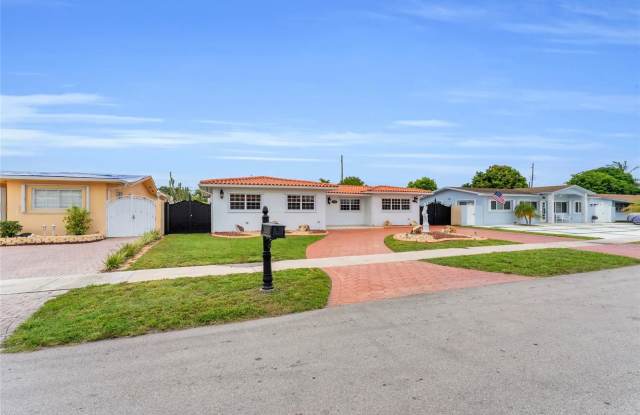 11110 Northwest 61st Avenue photos photos 11110 Northwest 61st Avenue photos photos