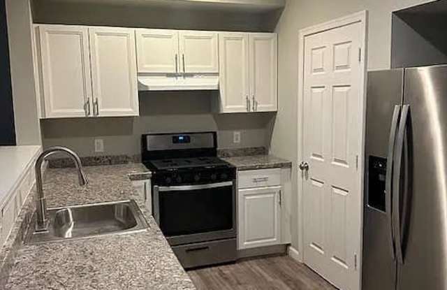 1799 East 25th Street photos photos