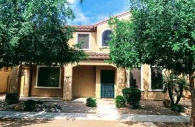 Nice 4 bedroom 4 bath home in Gilbert photos photos