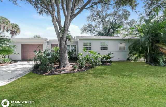 4806 Lakewood Park Drive - 4806 Lakewood Park Drive, Lakewood Park, FL 34951