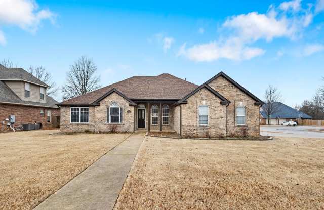 Beautiful and Spacious Home! photos photos