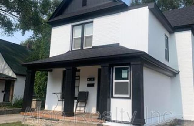 347 24th Avenue Northeast - 1 photos photos