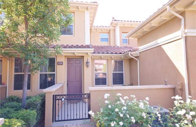 121 Chantilly - 121 Chantilly, Irvine, CA 92620
