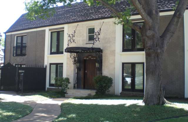 10119 Regal Park Lane Gallery 1