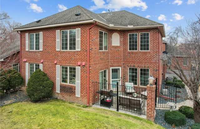13449 44th Circle NE photos photos