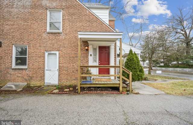 5815 BELLONA AVENUE Gallery 2