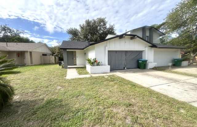 640 Macduff Lane, Unit A photos photos
