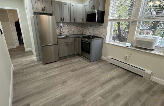6109 MONROE ST photos photos
