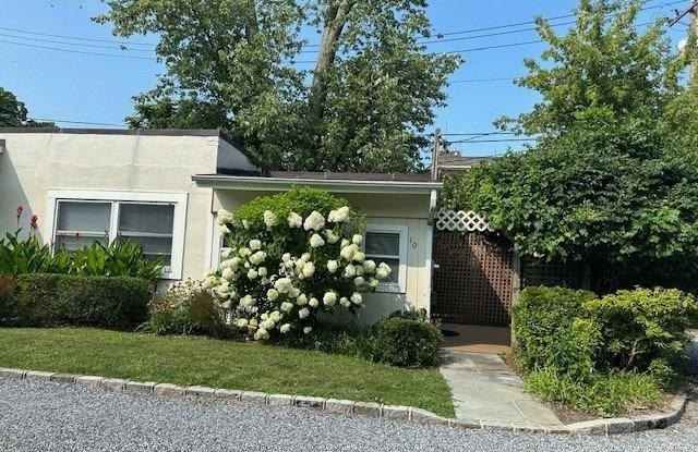 140 Wall Street unit: 10 photos photos