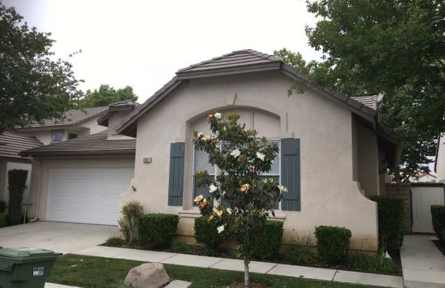 2031 Tulip Ave - 2031 Tulip Avenue, Simi Valley, CA 93063